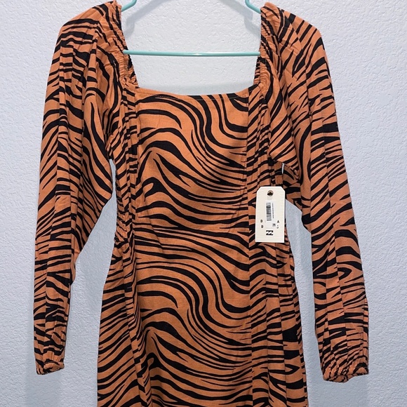 Billabong Dress NWT - Picture 1 of 5